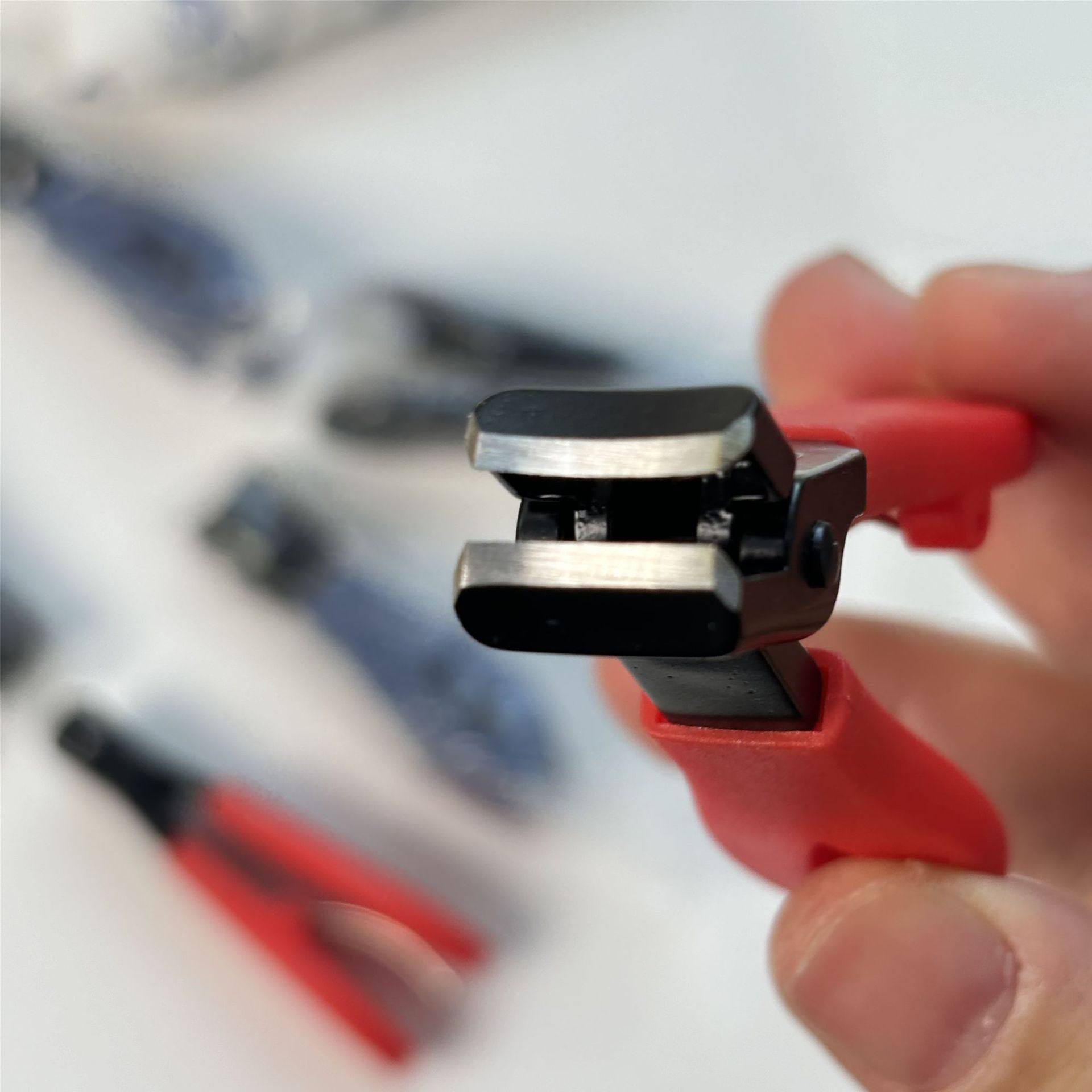 美甲指甲钳超锋利便携大钳口防锈指甲剪美甲店专用工具坚韧修甲刀