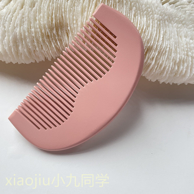 小九卡通迷你便携按摩头皮家用梳木头粉色可爱梳子外出梳子BH194