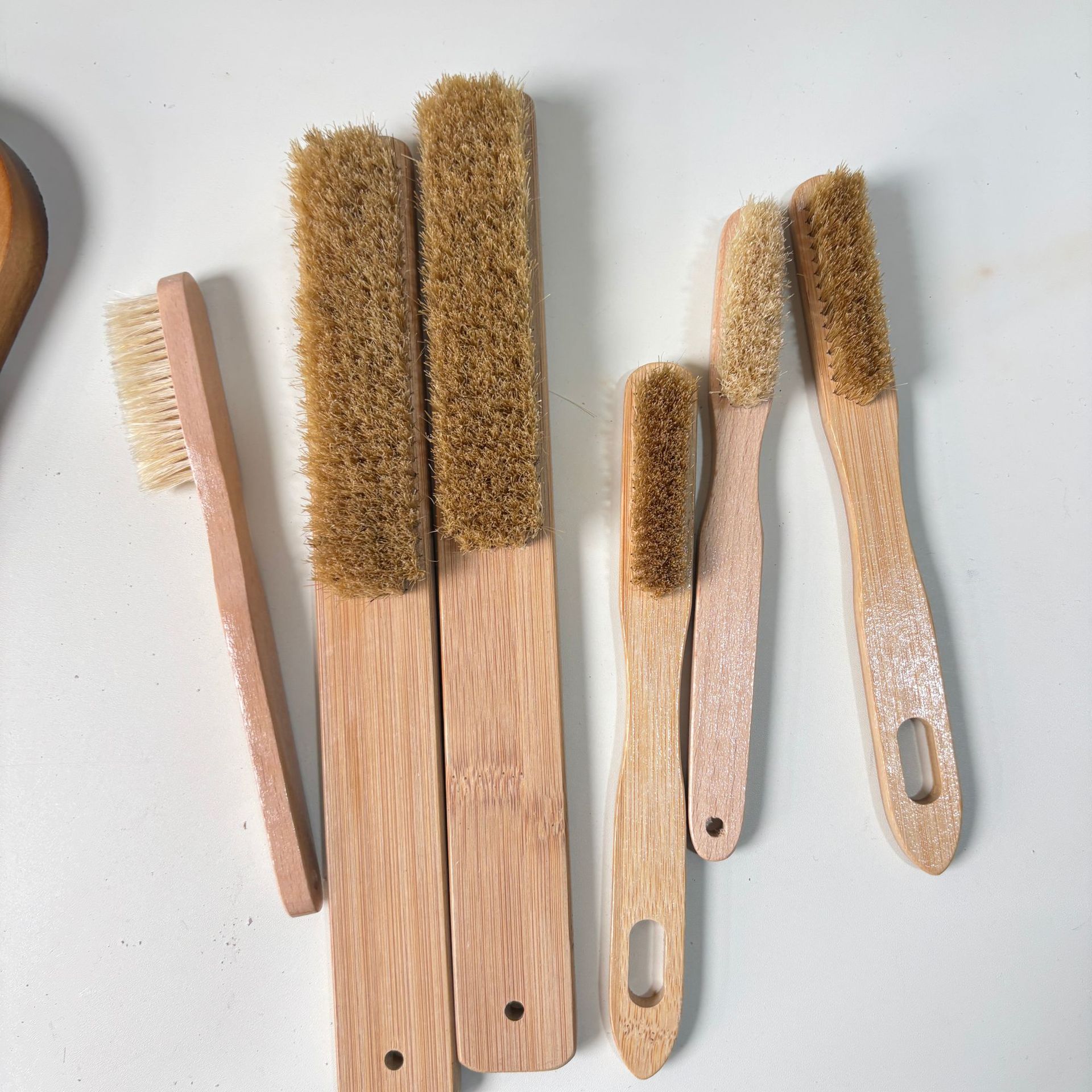 攀岩抱石清洁刷长柄刷挂孔岩石不易发霉实木斜毛刷软毛板刷护理