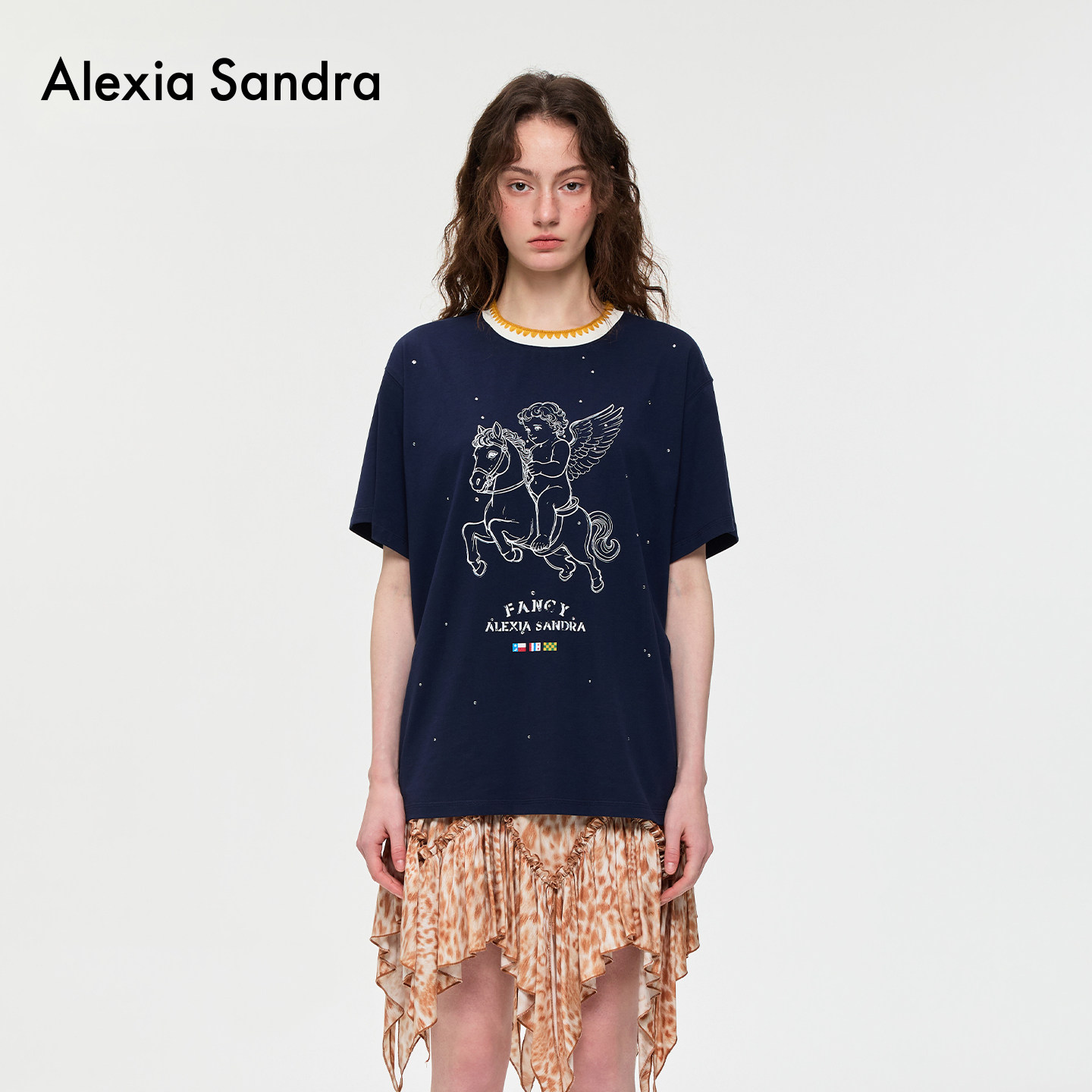 Sandra撞领烫钻星点天使小马T恤