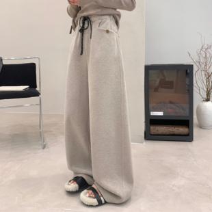 裤子2025新款今年流行爆款冬加绒加厚女休闲裤梧桐糯米卫裤 C8152
