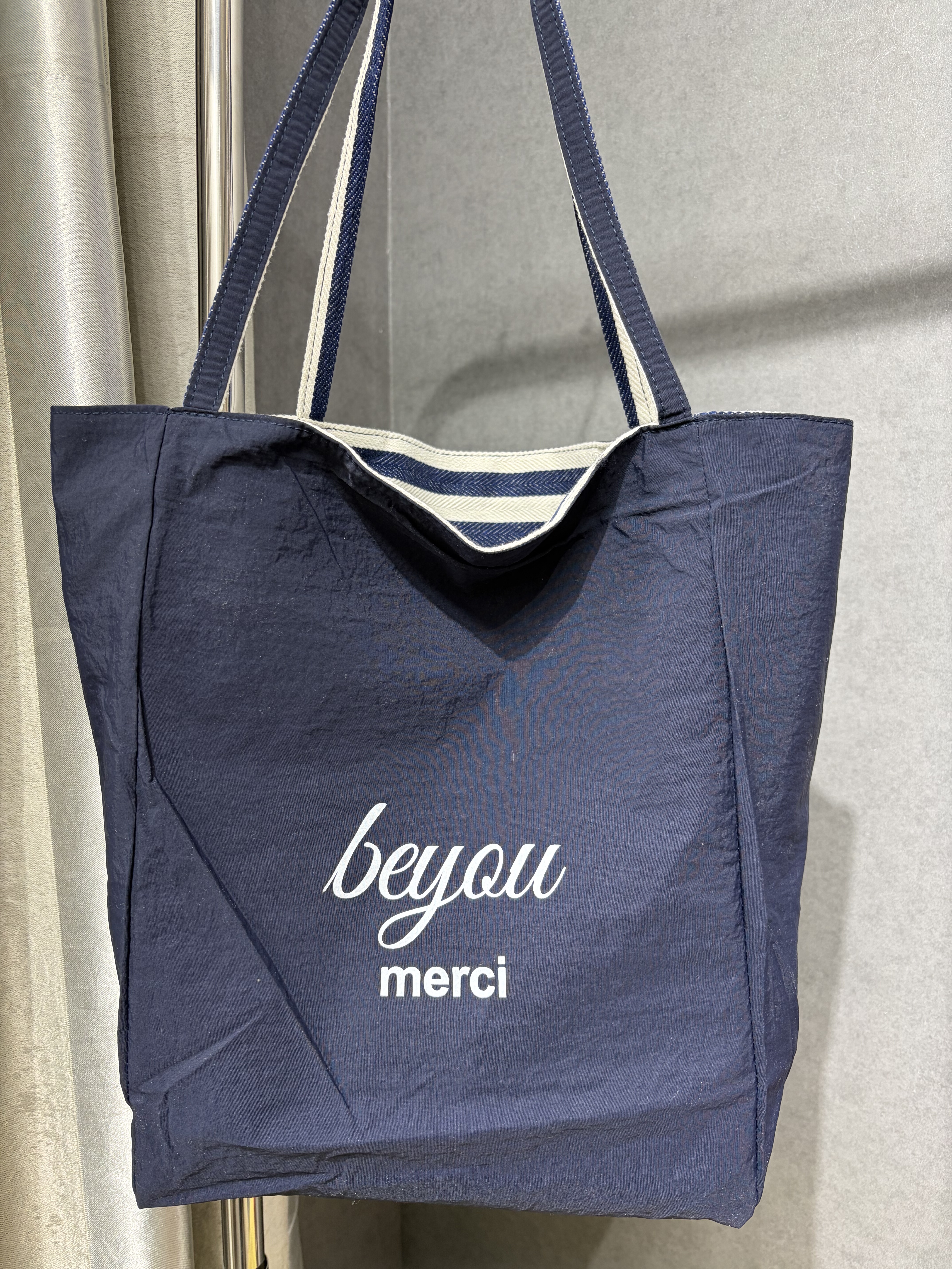 通勤超轻尼龙帆布包包女2025秋冬新款时尚学托特包休闲大容量布包,箱包皮具/热销女包/男包,托特包,淘宝优惠券,粉丝福利购,淘宝优惠卷