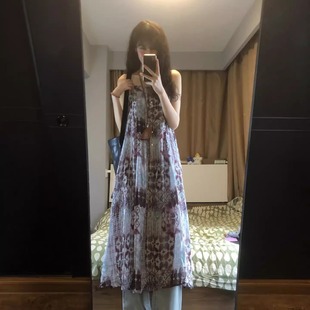 海边紫色扎染吊带连衣裙女夏五一穿搭清纯甜美印花宽松连身裙长裙