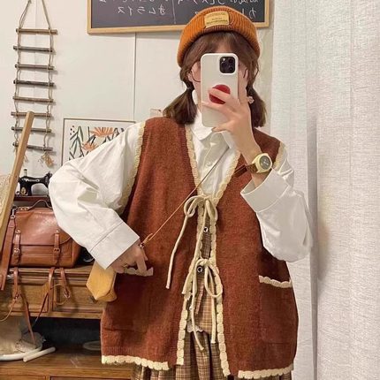 文艺复古套装女秋冬新款针织毛衣马甲叠穿长袖衬衫两件套日系减龄