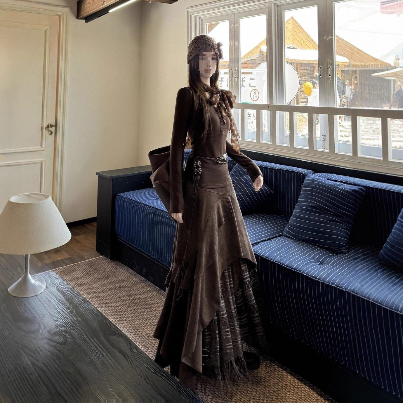 2025秋冬时尚辣妹套装修身正肩长袖T恤女拼接不规则半身裙两件套