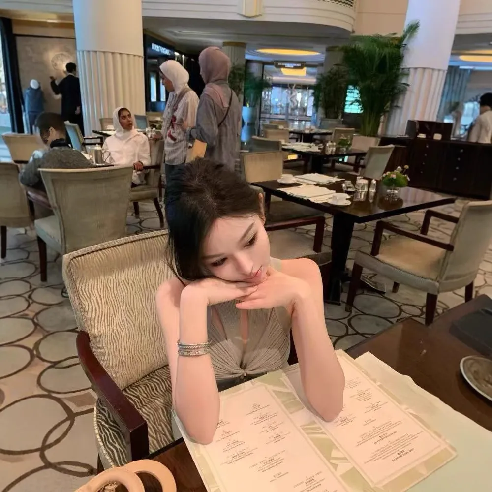 woppei 5/12 20:00 小巴姐妹金扣2.0版本连衣裙