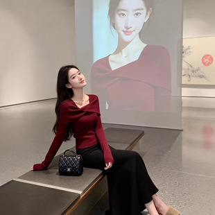 韩系小众设计感扭结长袖针织衫女巨好看的绝美洋气新年穿搭上衣潮