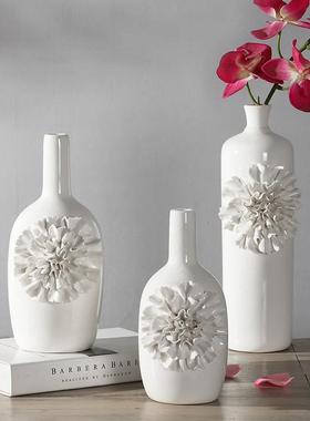 白色欧式陶瓷客厅落地电视柜工艺摆件现代简约创意家居装饰雕花瓶