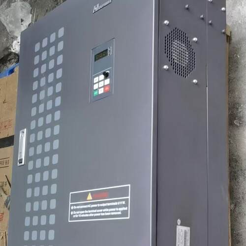 CV3100-4T0930M/4T1100FP16 易驱变频器 380V 90KW重载型议价维修