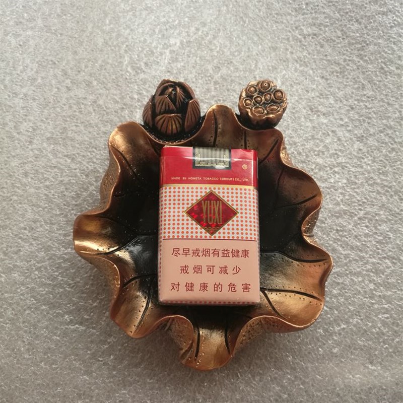 个性复古荷叶烟灰缸包邮家居工艺品书房客厅摆件送家人男朋友礼物
