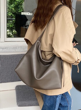 简约软皮通勤大容量托特包单肩斜挎包百搭学院风 无题notitle