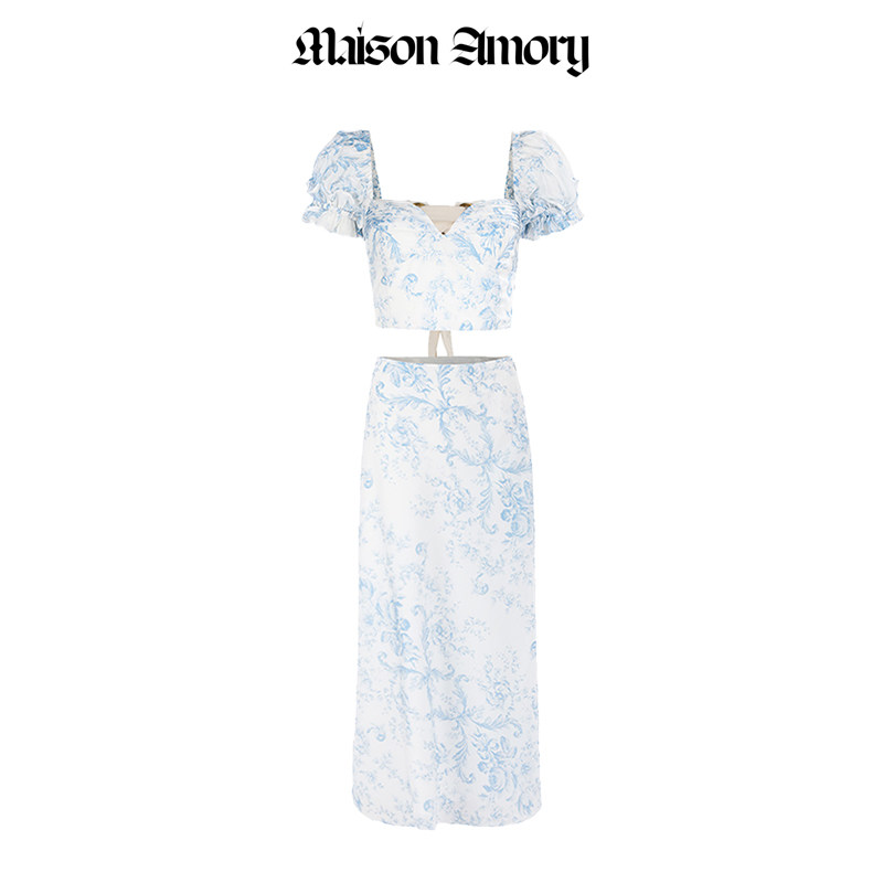 Maison白底天蓝色树叶半身裙