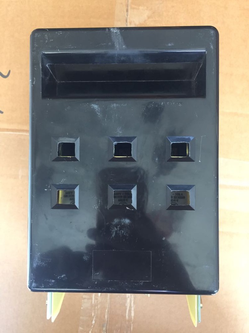 HR5-63A 100A 200A 250A4C00A630A熔断器式隔离开关刀熔开关黄紫