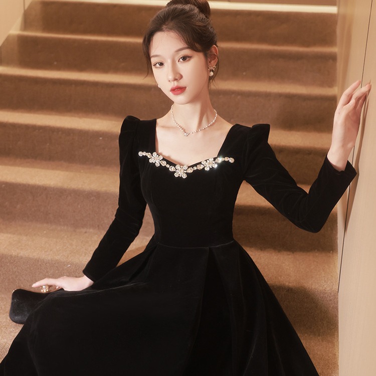黑色晚礼服裙气质感丝绒长袖