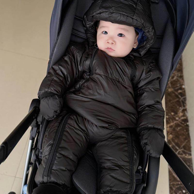 婴儿羽绒服儿童连体衣婴儿外出服冬季加厚宝宝抱衣外出服保暖爬服
