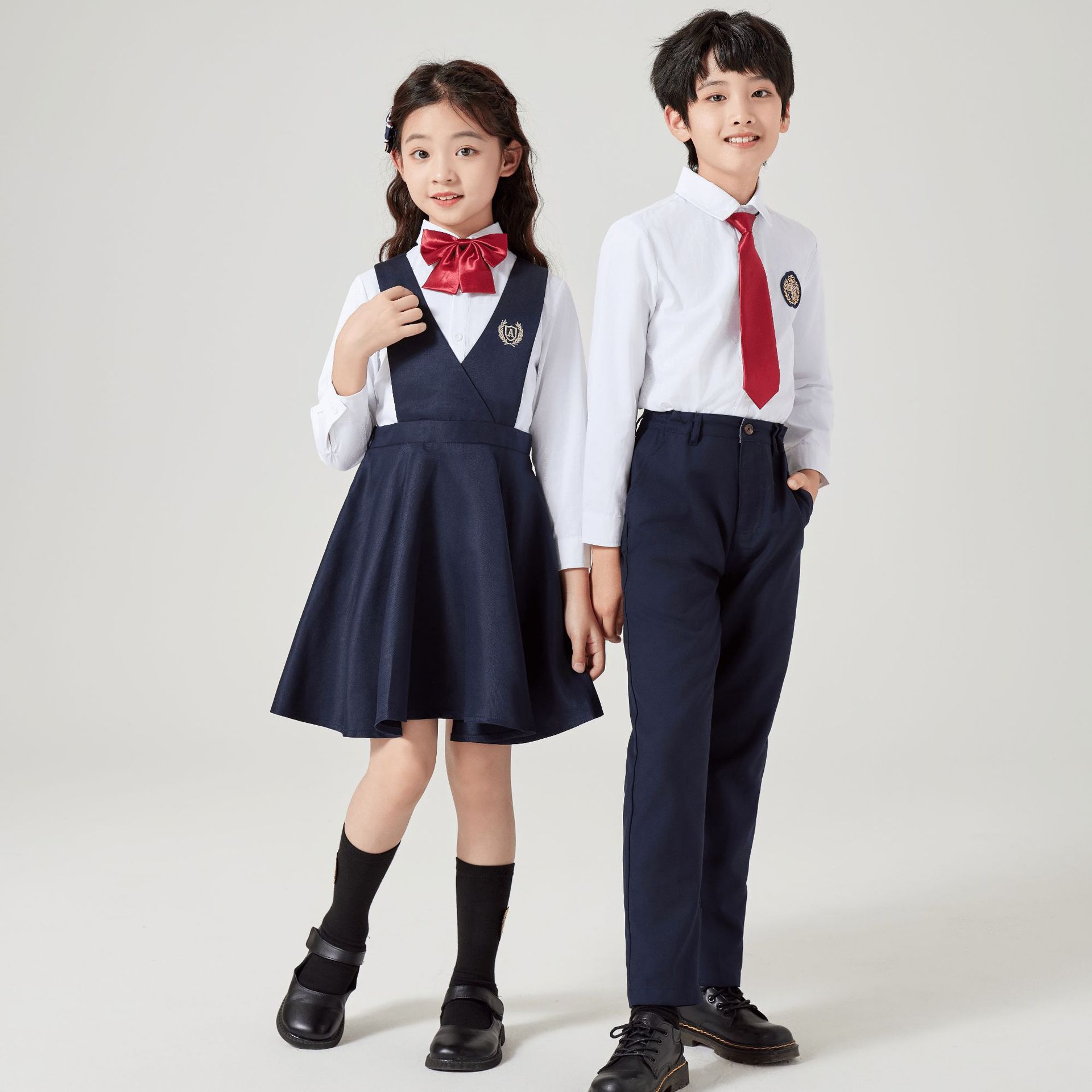 幼儿园园服春秋儿童演出服合唱中小学生校服班服诗歌朗诵礼服