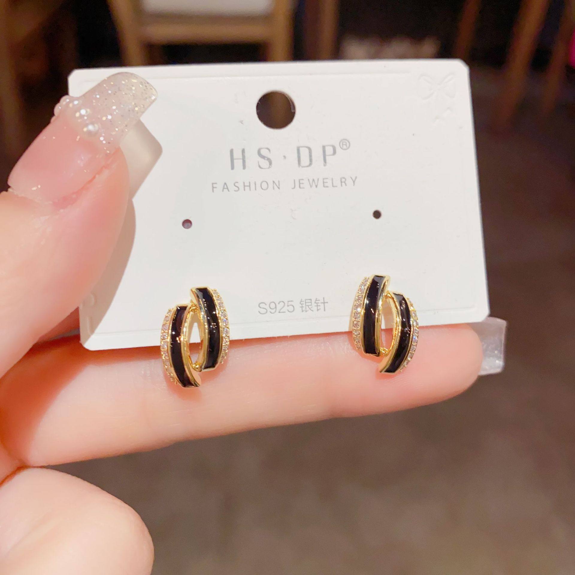 经典百搭款时尚轻奢气质锆石几何滴油耳钉高级感小巧简约耳环,饰品/流行首饰/时尚饰品新,耳钉,淘宝优惠券,粉丝福利购,淘宝优惠卷