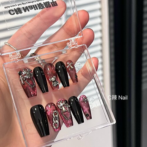 C辣Nail 潮酷辣妹酷黑玫红猫眼克罗心穿戴甲可拆卸美甲甲片假指甲