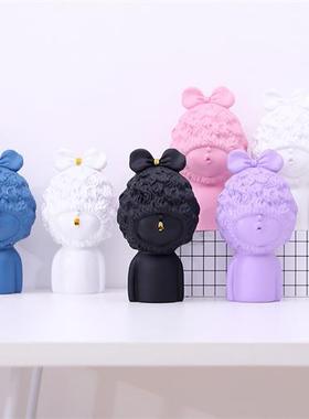 Nordic golden mouth curly hair girl resin home furnishings