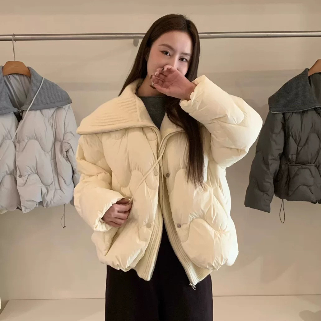 YO云朵韩系蓬松软糯翻领毛织拼接保暖羽绒服外套(配包包)25-290