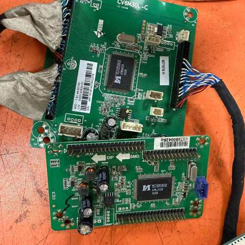 {议价}2个板子好的 没有程序，芯片 MST6M30KUB 卖出不