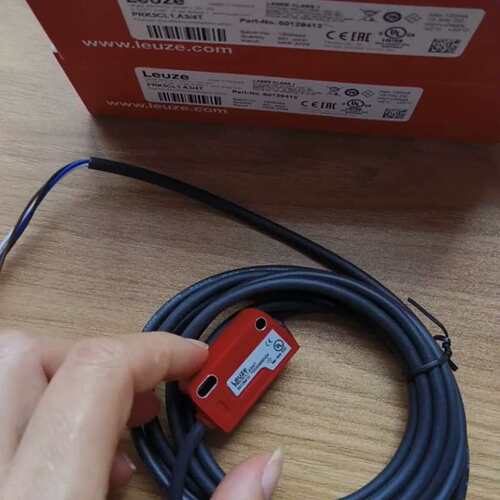 {议价}Leuze劳易测光电传感器PRK3C.L1.A3/4T，全新