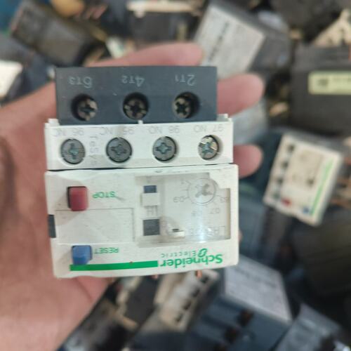 {议价}施耐德热过载继电器，有LRD21C 12-18A，LRE21
