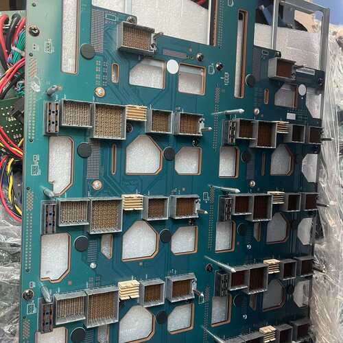 {议价}IBM X3950X6 刀箱中板 转接板 00WA088 0