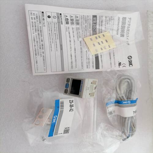 SMC压力开关ZSE30A-01-A，导线ZS-38-4L，