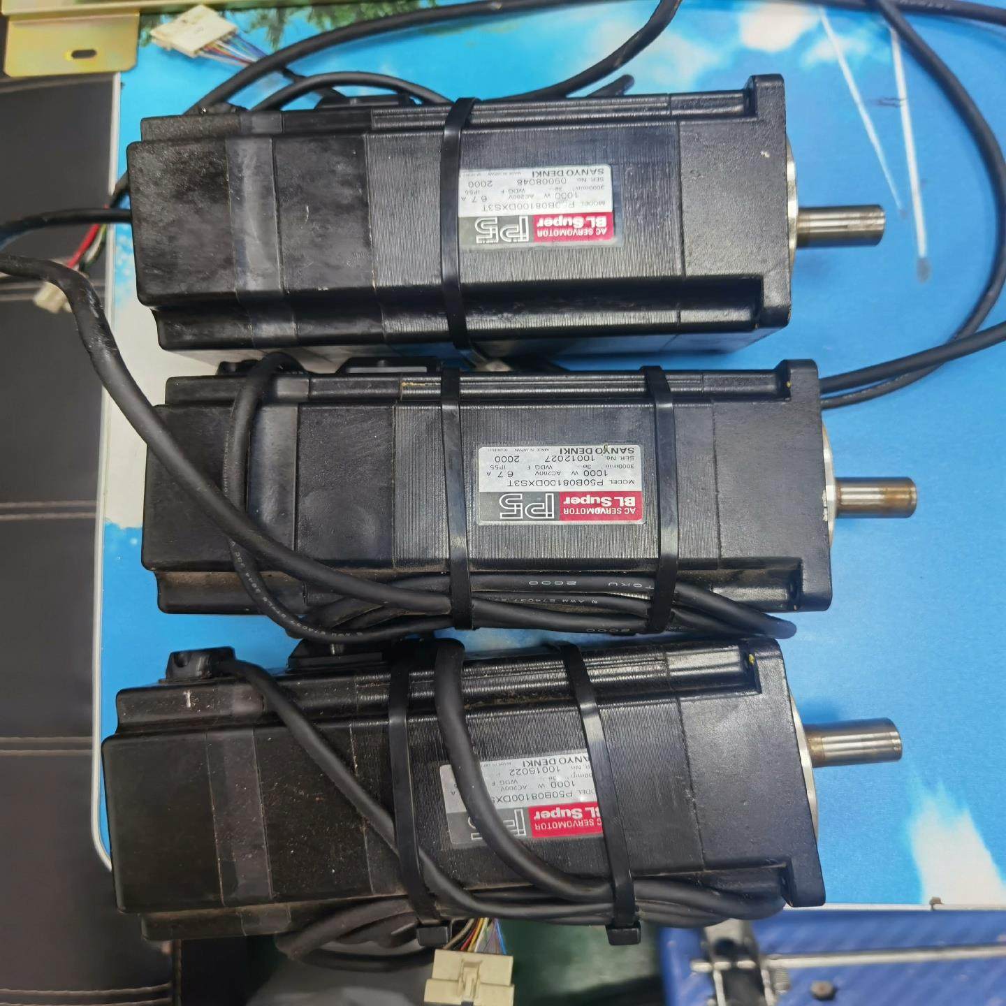 （设备配件）天龙M1贴片机，1000W马达，P50B08100DXS3T