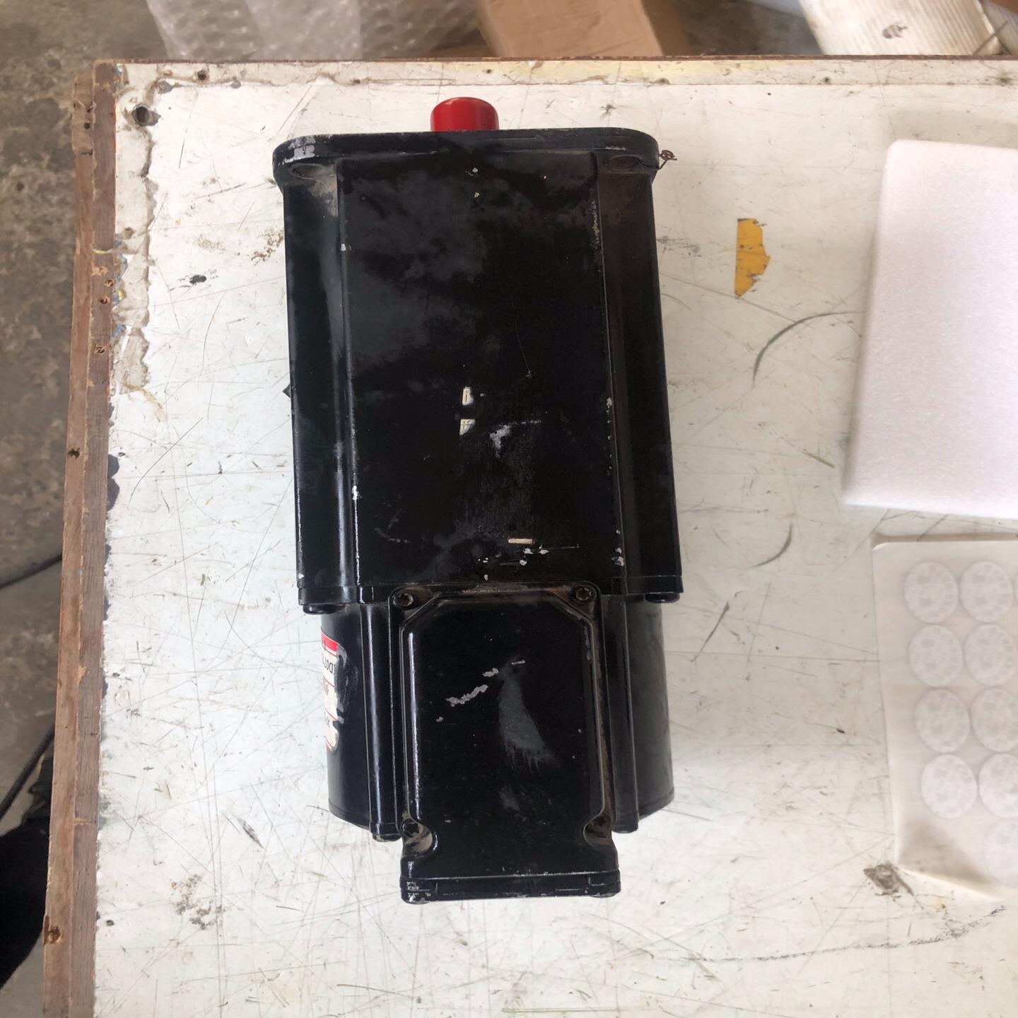 （设备配件）力士乐伺服电机mkd071b-061-kg0-kn一个图为实