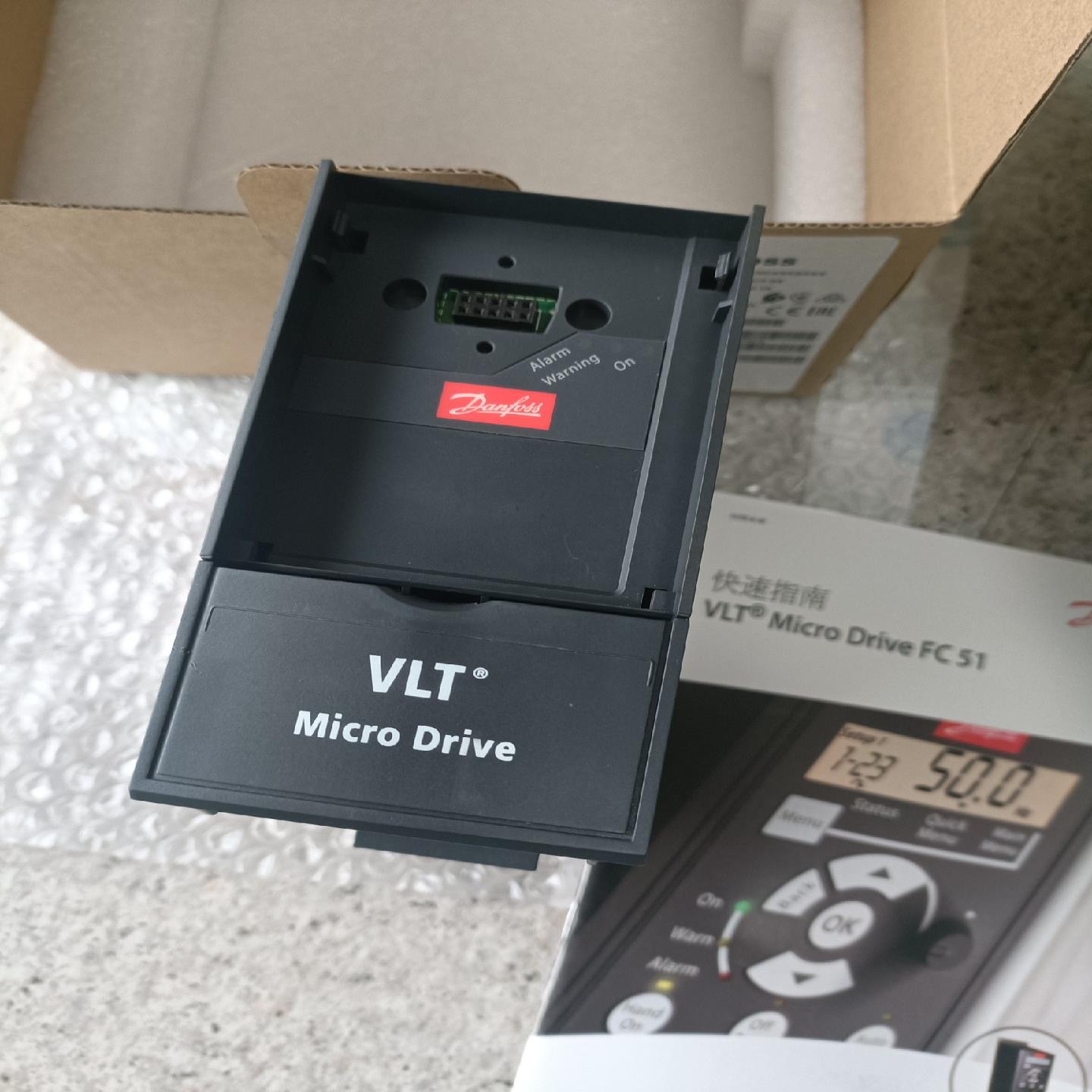 132F0018丹弗斯变频器FC-051PK75T4E20H