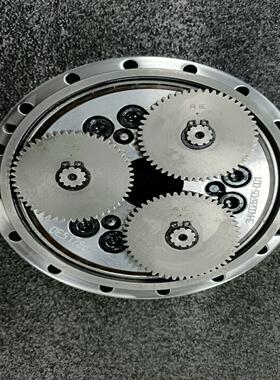 （设备配件）ABB机器人2600三轴减速机3HAC028705-001