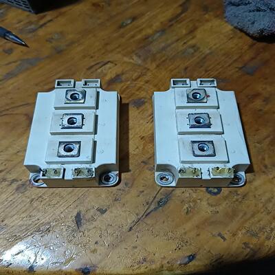 eupec  lGBT  英飞凌模块 BSM100GB120议价