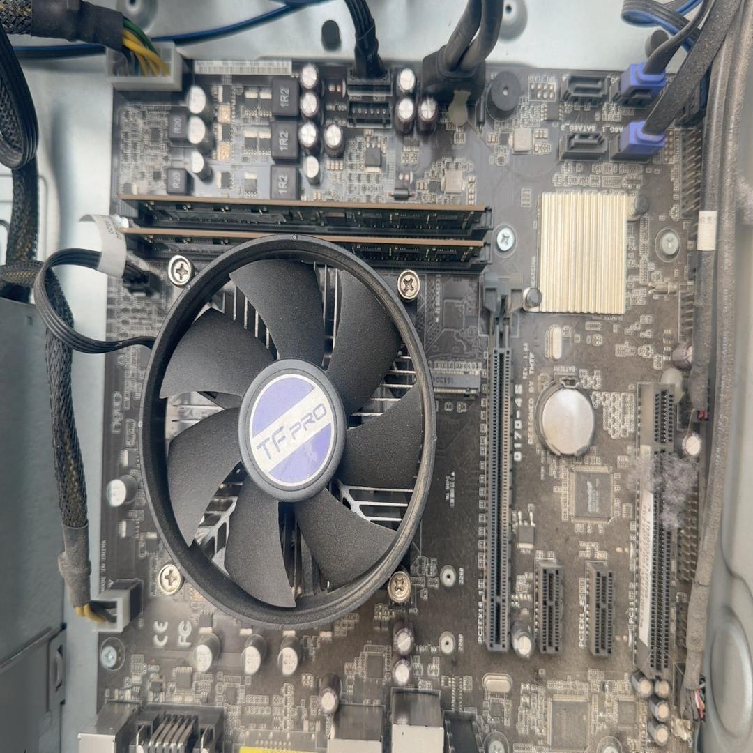 [德峰]拆仲清华同方Q170-4S主板  1151接口 两根4GDD