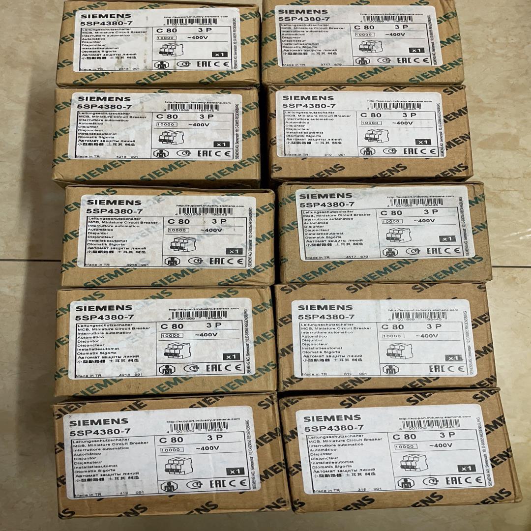 断路器 5SP4380-7 (崽崽配件）