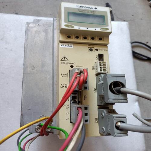 （设备配件）拆机横河驱动器，UR5BG3 S1-070N-1KC-2SA