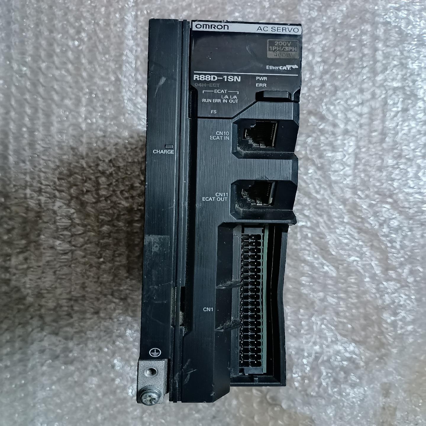 R88D-1SN04H-ECT，400W驱动器,