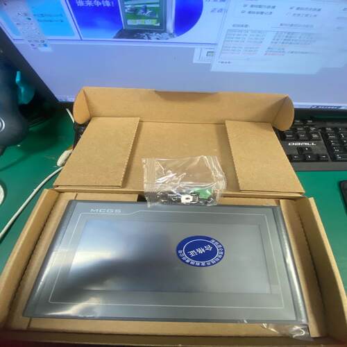 全新昆仑通态触摸屏TPC7022El，看好，全新原装正议价
