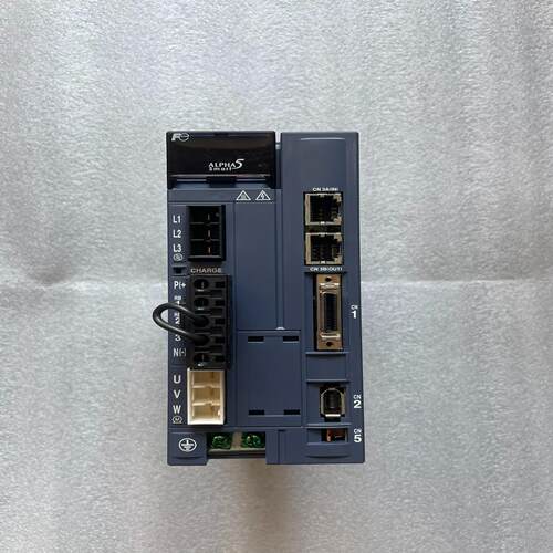 [德峰]伺服-富士   VV2RYH751F5750的驱动器 ，W新