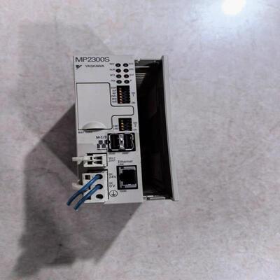 安川MP2300S控制器JEPMC-MP2300S-E 原装