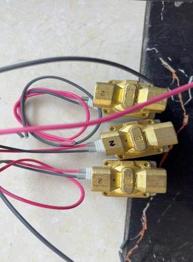 二位二通电磁阀VX213AA  几乎全新