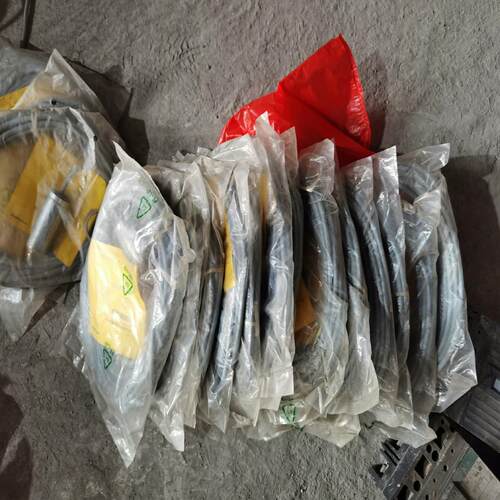 图尔克接近开关型号Bi10-M30-AZ3XS90  6m