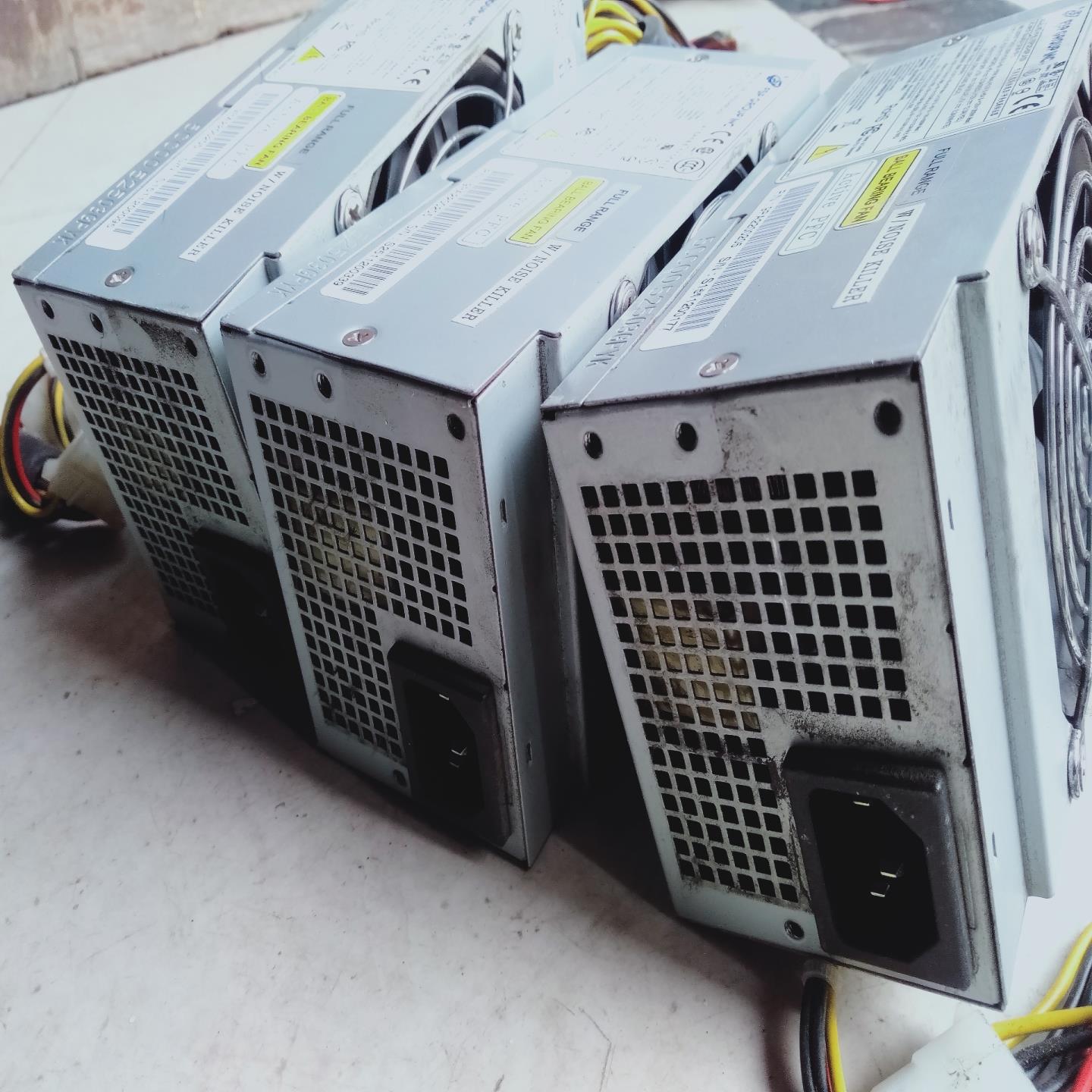 全汉工业设备机，一体机工控机电源。FSP220-60PL