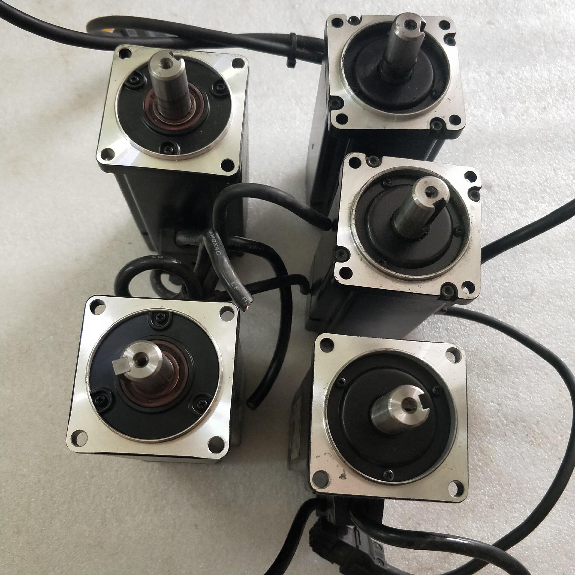 台达B2 400W电机ECMA-C20604RS/10604