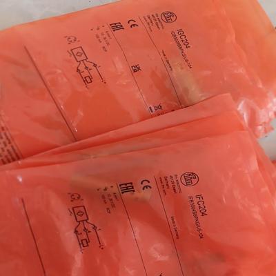 易福门ifc204  igc204   接近开关