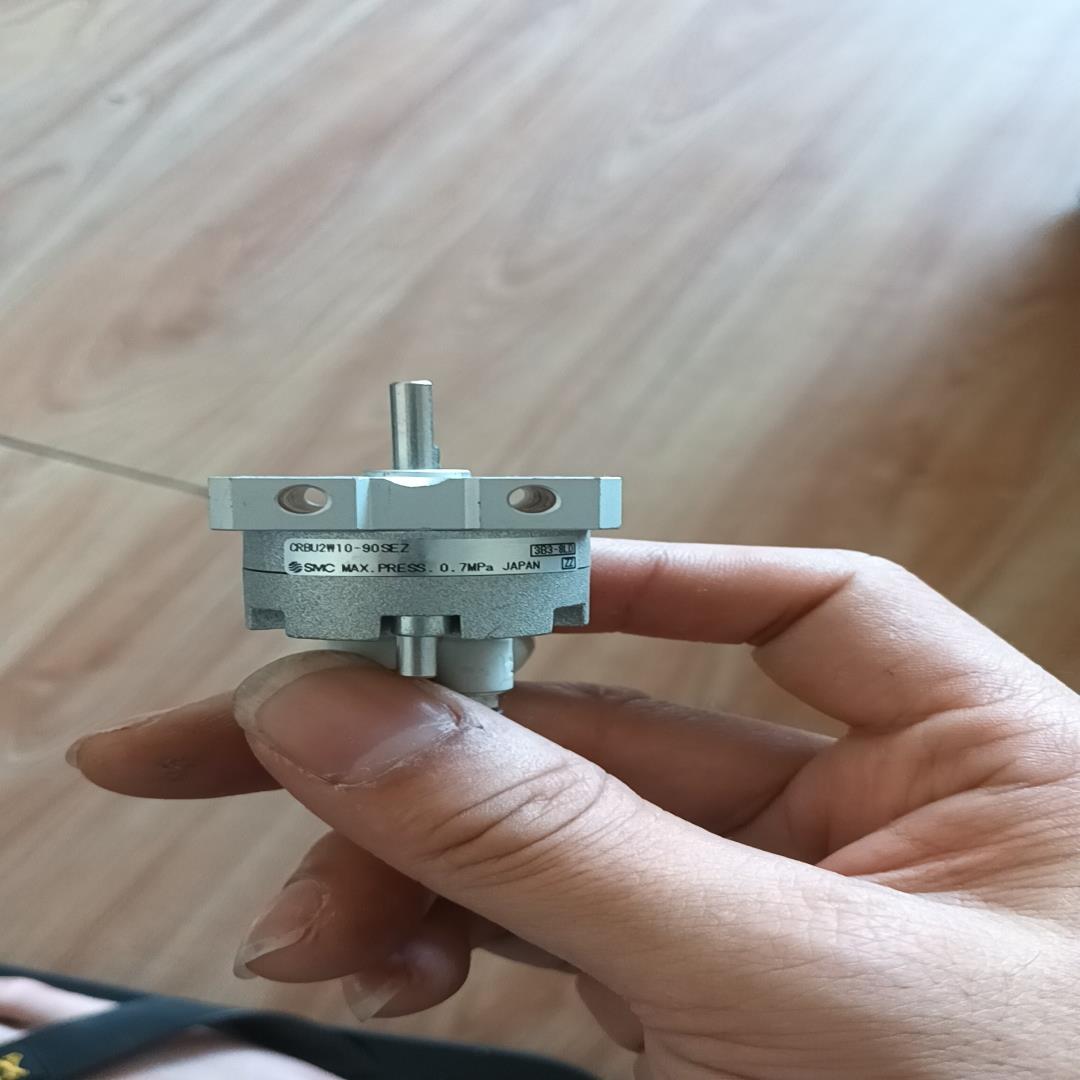 SMC正品9成新CRBU2W10-90SEZ双叶片旋转气缸