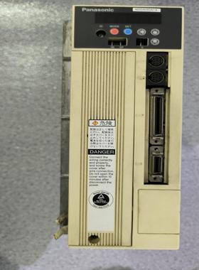 MDDA083A1A，伺服驱动器750W，，实物