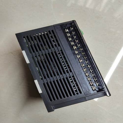 (议价)永宏PLC，FBs－40MAT2－AC，FATEK模块。 实