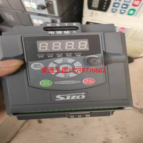 【荣强工控】中驱ZQ100M-2.2KW变频器一台，成色可以，功能包好，